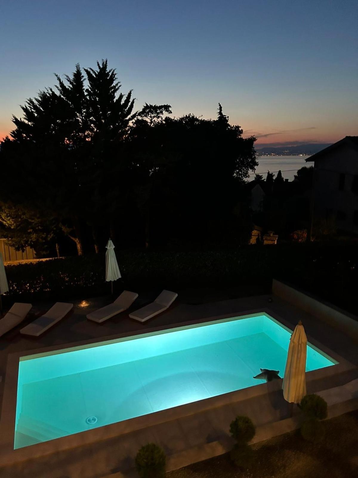 Villa Antunovic 马林斯卡 外观 照片